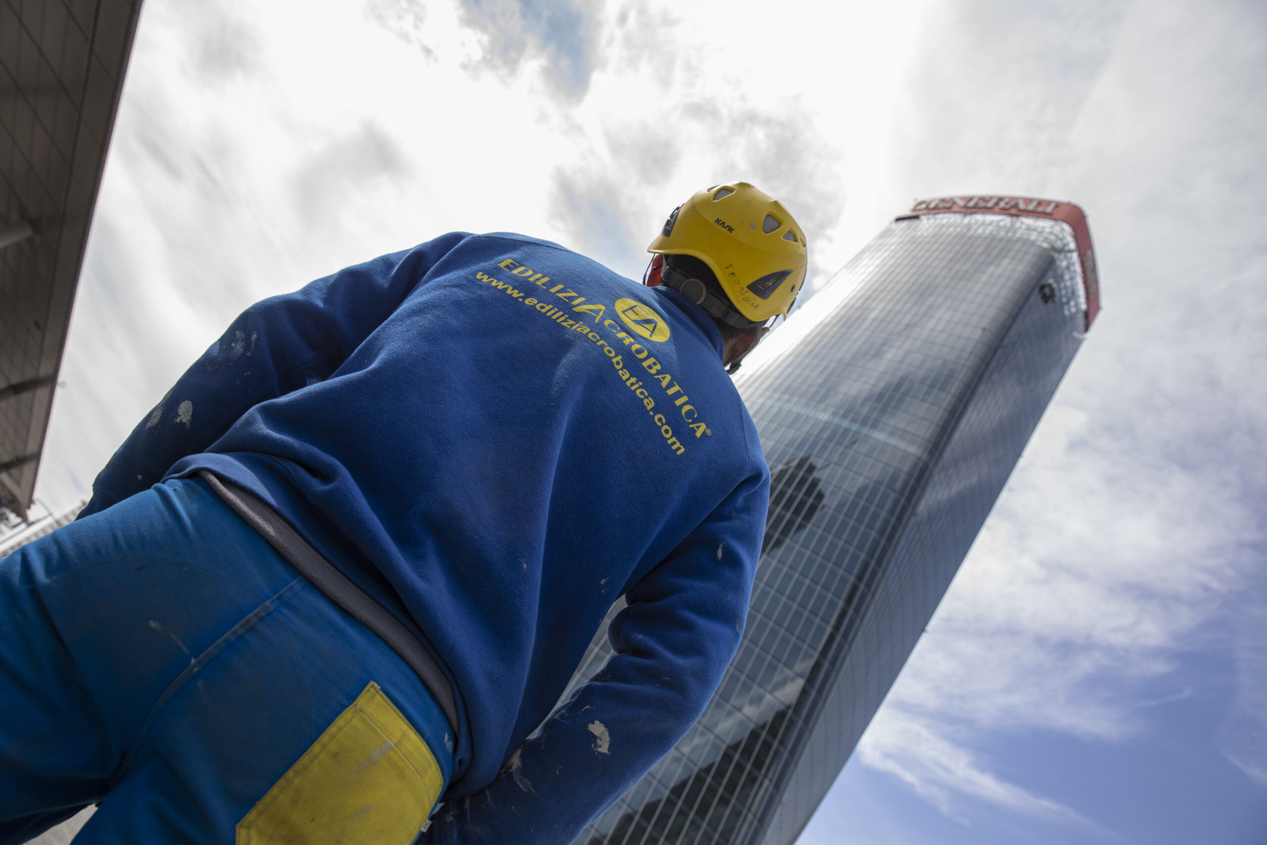 Inauguriamo un nuovo Point EA a Milano!