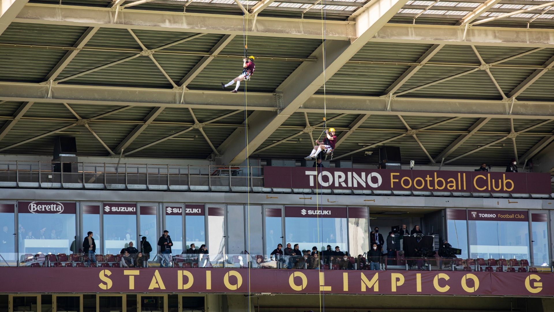 Presentata la prima maglia ufficiale del Torino F.C.: prosegue a gonfie vele la partnership tra Acrobatica e i granata